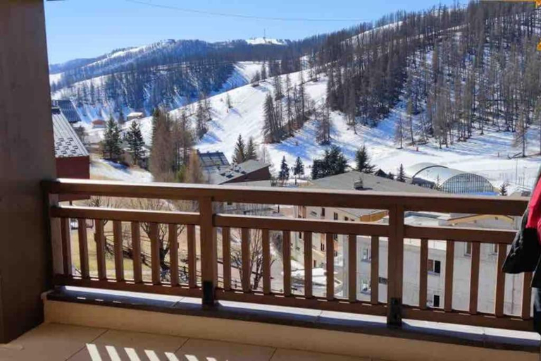 Others 3, Appartement Terrasse vue sur les pistes, Alpes-Maritimes