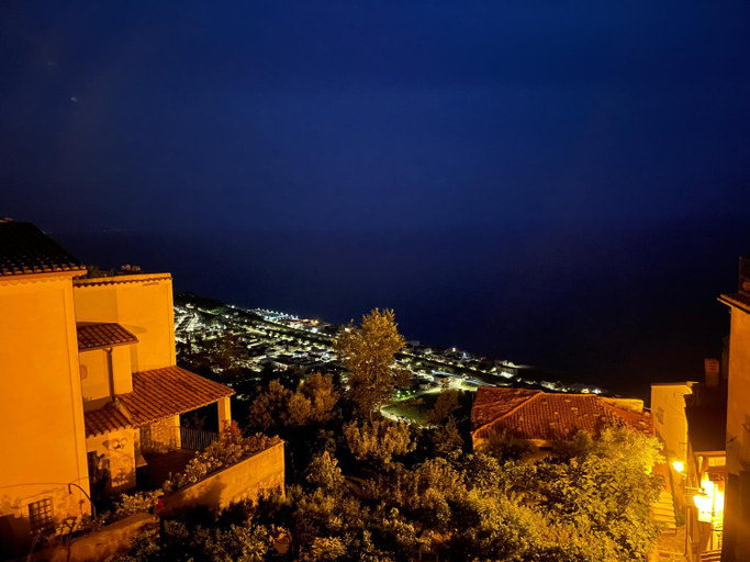 Others 3, Residenza Matilde, Cosenza