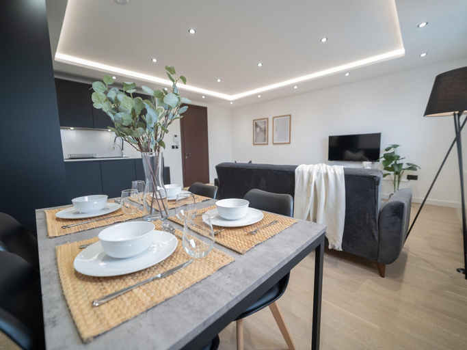 Dining, Discover Camden Passage One Bedroom by Belvilla, London