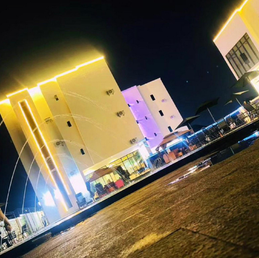 Exterior & Views 2, Maia hotel and suites, Oredo Edo