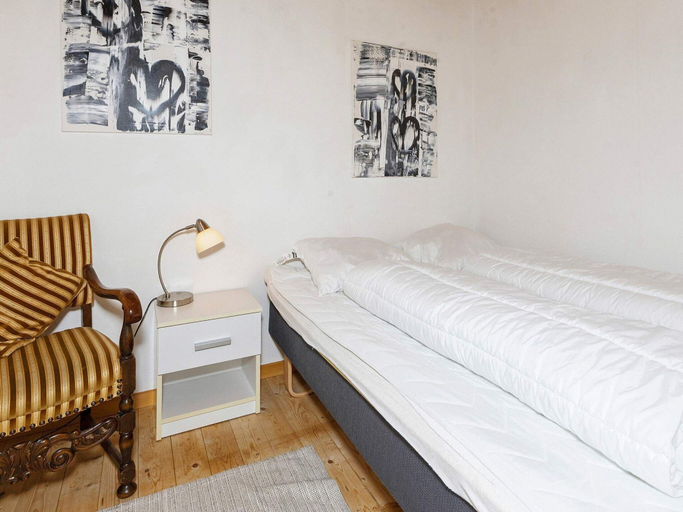 Room 5, 6 Person Holiday Home in Bedsted Thy, Thisted