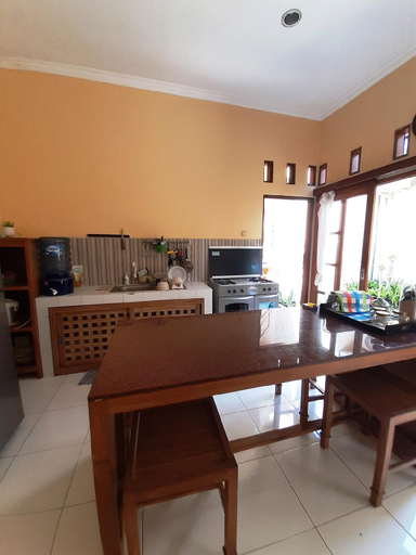 Others 5, Serasa Rumah, Yogyakarta