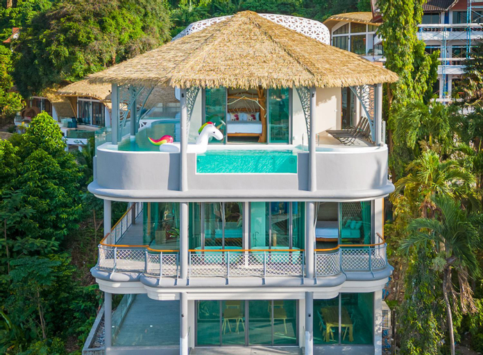 Exterior 15