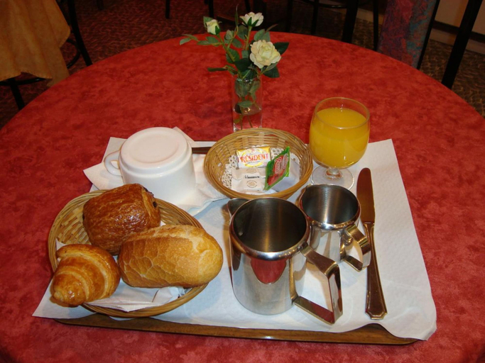 Food & Drinks 5, Hotel Claridge's, Alpes-Maritimes
