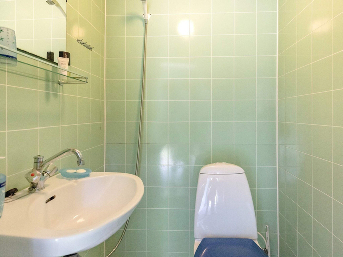 Bathroom 3, 6 Person Holiday Home in Laeso, Læsø
