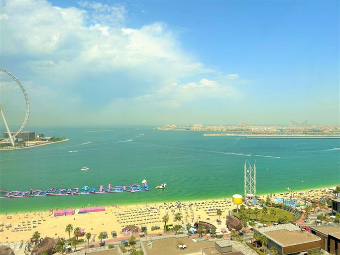 Others 4, Stunning Beach front Apt Dubai Eye View JBR Dubai, Dubai