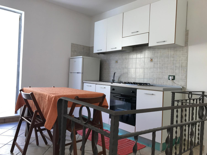Others 3, B&B Porticella, Trapani
