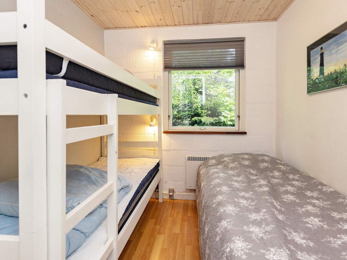 Bedroom 2, 4 Star Holiday Home in Thyholm, Struer