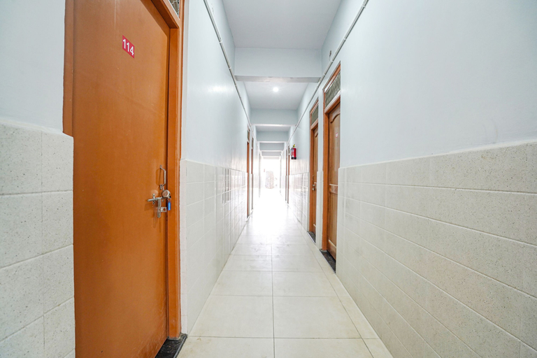Others, Fabhotel Siya Bihari, Faizabad