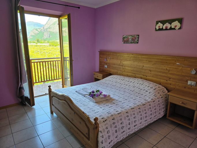 Bedroom 2, Antico Fienile Agritur, Trento