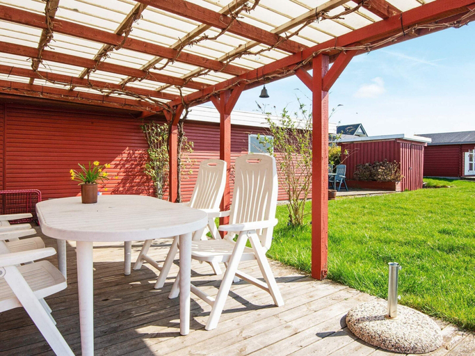 Dining 4, 4 Person Holiday Home in Knebel, Syddjurs