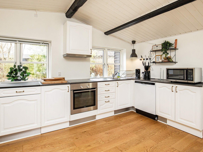 Private kitchen, 4 Star Holiday Home in Vig, Odsherred