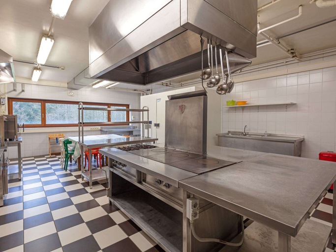 Others 5, Pet-friendly Escape in Fauvillers, Luxembourg