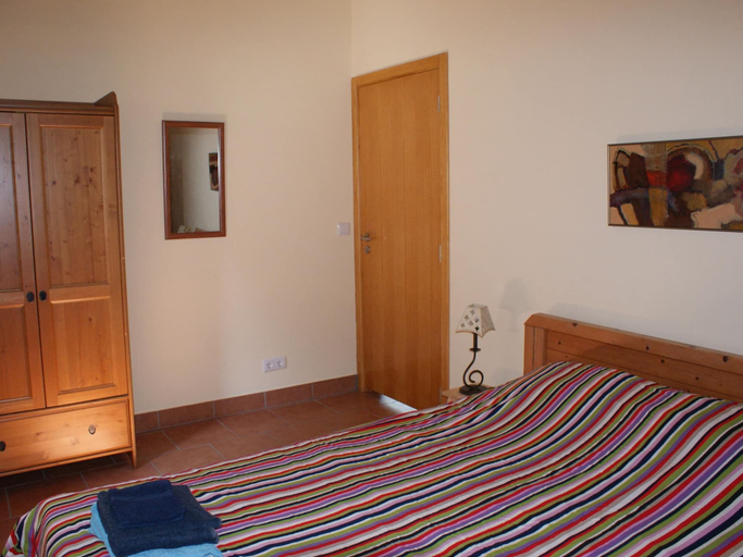 Bedroom 3, Holiday Home in Covas near Serra da Estrela, Tábua