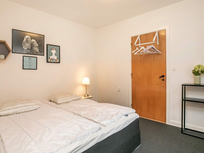 Room 4, 16 Person Holiday Home in Rudkobing, Langeland