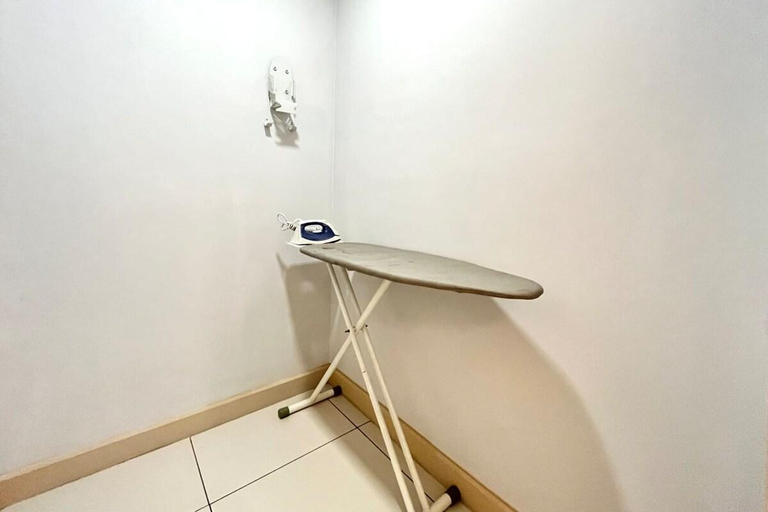Bathroom, A Chic 3BR Apt at Bukit Bintang, Free Parking, Kuala Lumpur