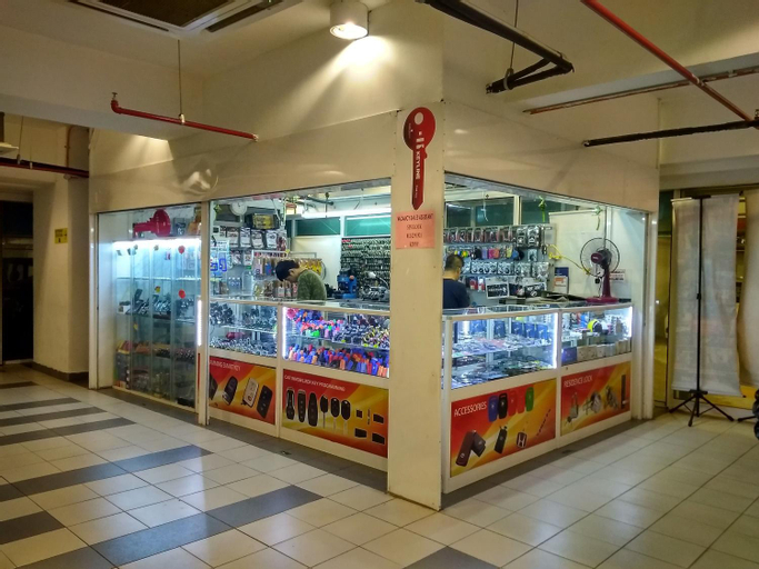 Others 5, AZFA Suite13 at De Centrum Putrajaya-Bangi, Sepang
