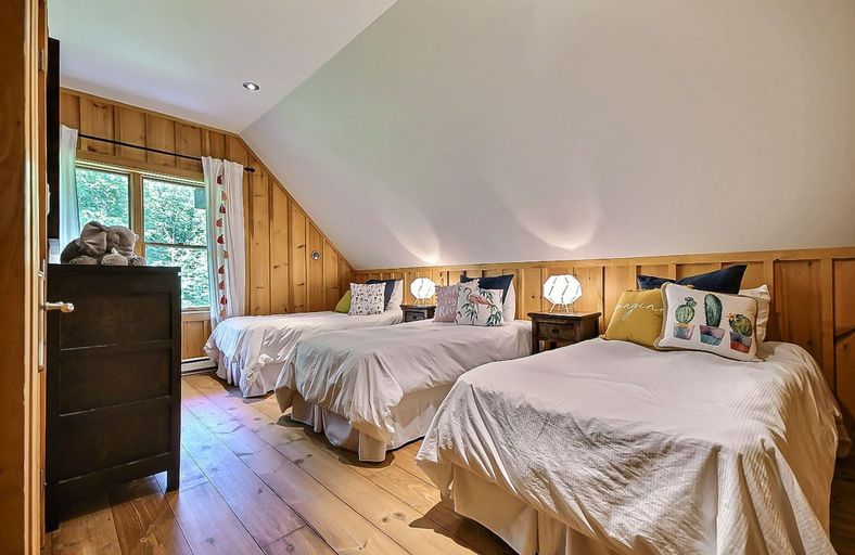 Room 5, Le Chic Log Chalet Citq 241986, Les Laurentides