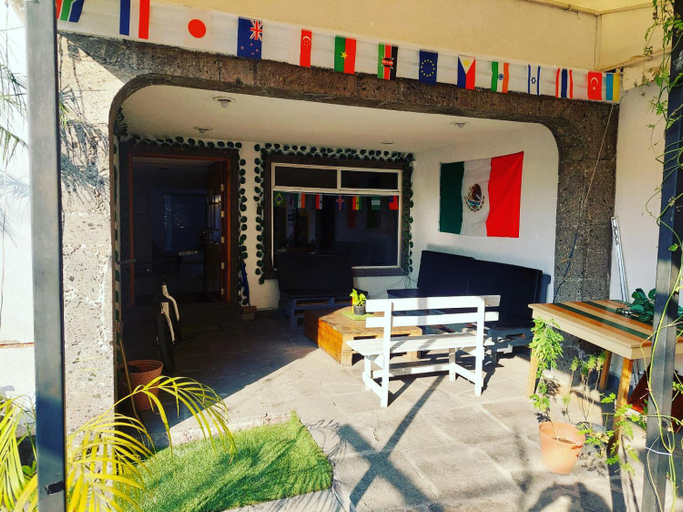 Others 5, Casa Internacional Queretaro, Querétaro