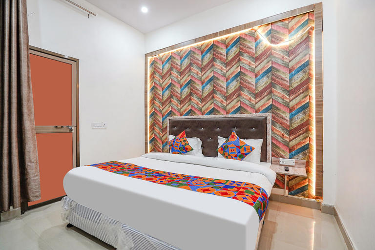 Bedroom 5, Fabhotel Siya Bihari, Faizabad