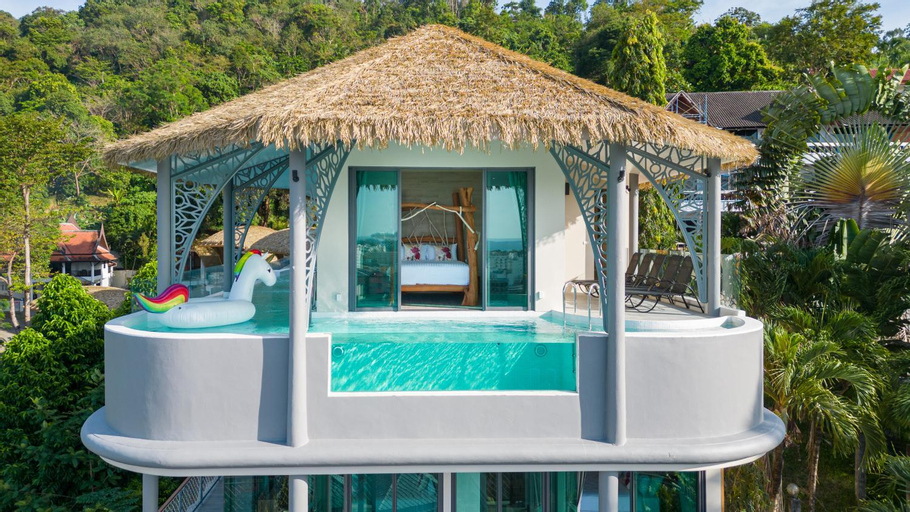 Swimming Pool 17