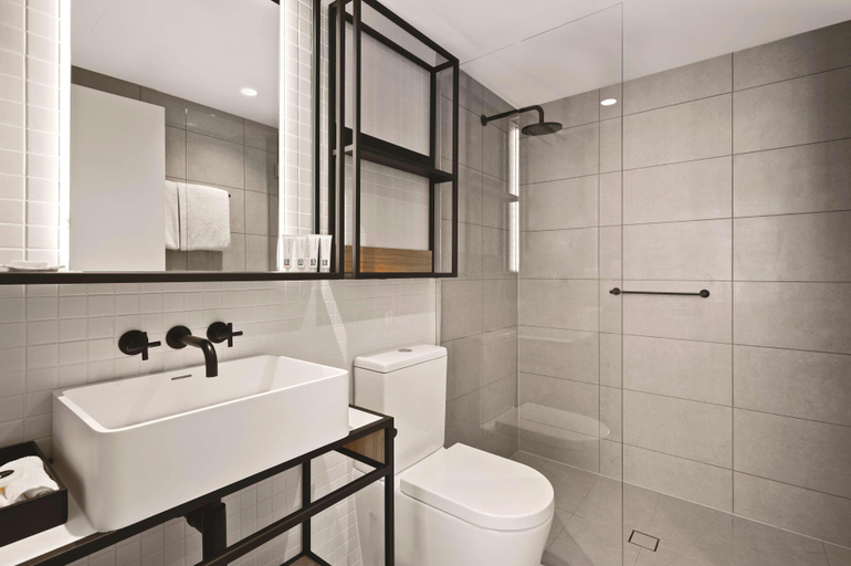 Bathroom 17