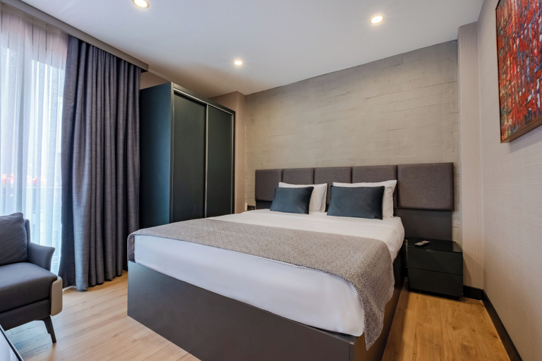 Bedroom 5, The Row Taksim Suites, Beyoğlu