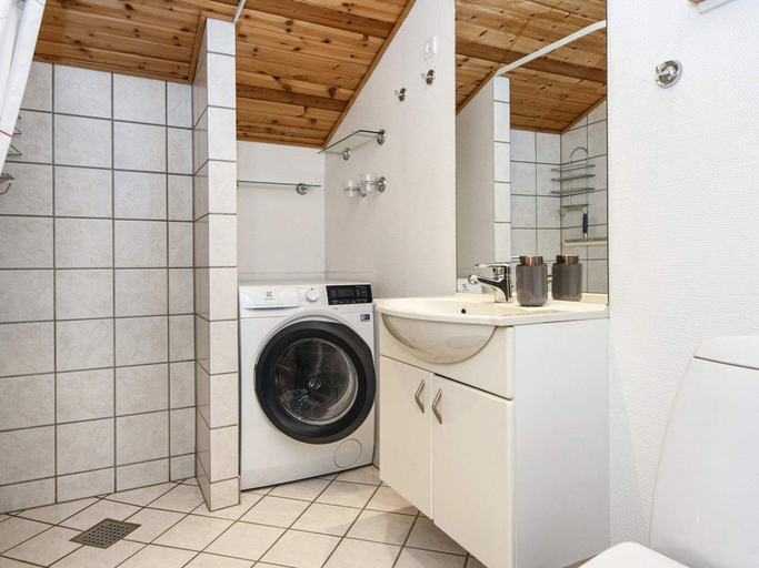 Bathroom, 4 Star Holiday Home in Struer, Struer