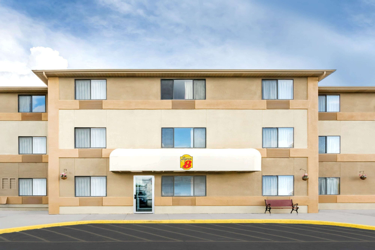 Super 8 by Wyndham Cedar City, Iron