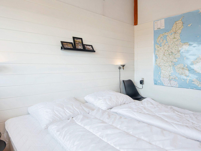 Room 5, 5 Person Holiday Home in Aabenraa, Aabenraa