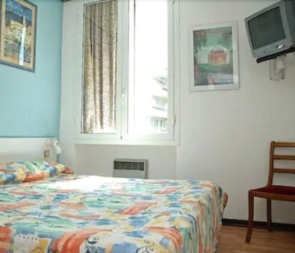 Bedroom 3, Hotel Claridge's, Alpes-Maritimes