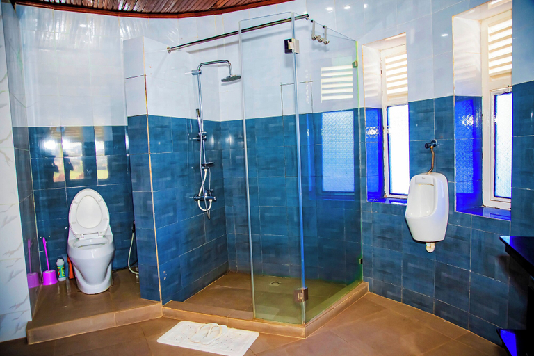 Bathroom 3, NETLUNA VILLA HOTEL & TOURS, Gasabo