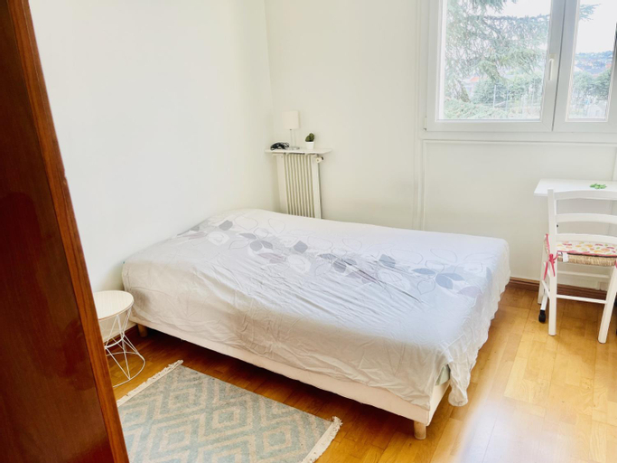 Chambre privee - Place Verdun Tours, Indre-et-Loire