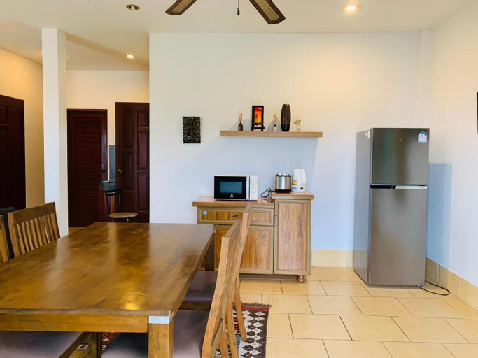 Dining Room 18