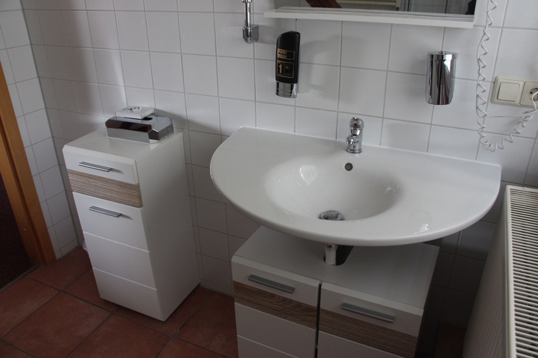 Bathroom 5, REGIOHOTEL Am Brocken, Harz