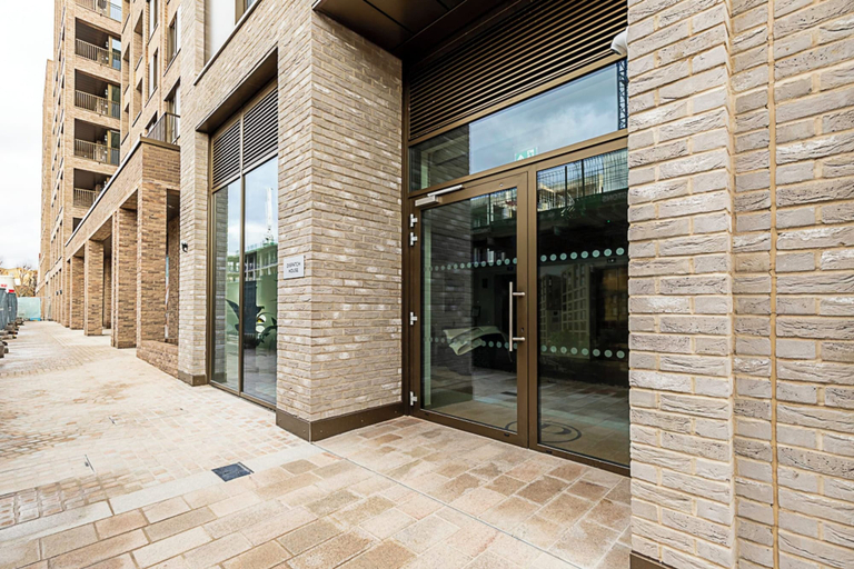 Exterior & Views 2, Chic and Sleek Oasis, London