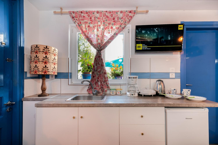 Others 5, 4 Seasons Island Suites Athens Airport, Attica