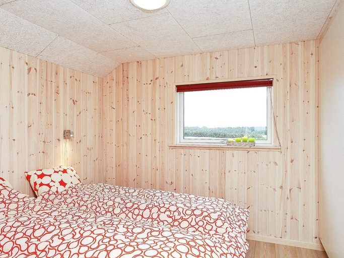 Bedroom 3, 5 Star Holiday Home in Lokken, Hjørring