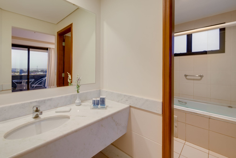 Bathroom 3, Jk Premium Hotel e Eventos, Londrina