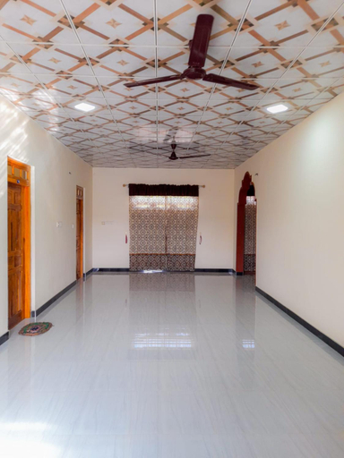 Others 3, Zayan Holiday Inn, Trincomalee Town and Gravets