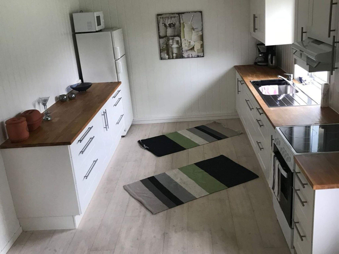 Private kitchen 5, 6 Person Holiday Home in Halsanaustan, Halsa