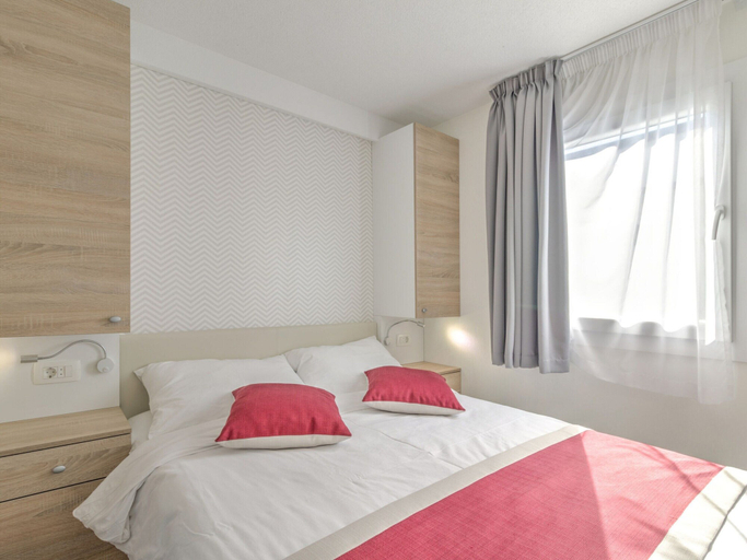 Bedroom 2, Mobile Home in Banjole Near the Beach, Medulin