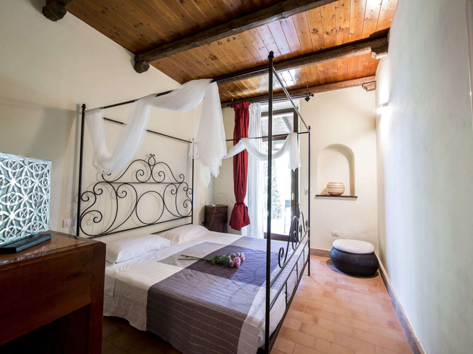Bedroom 3, Apartment in Marche With Pool and BBQ, Ascoli Piceno