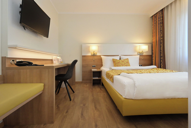 Bedroom 11