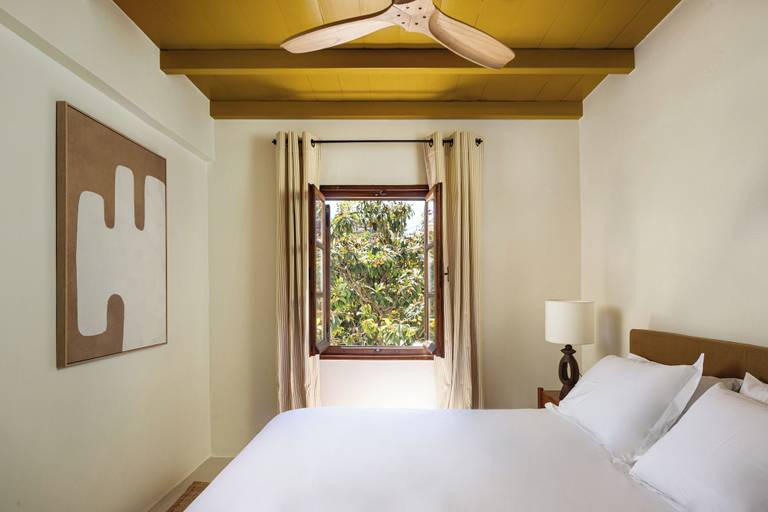 Bedroom 4, Teresa Spetses, Attica