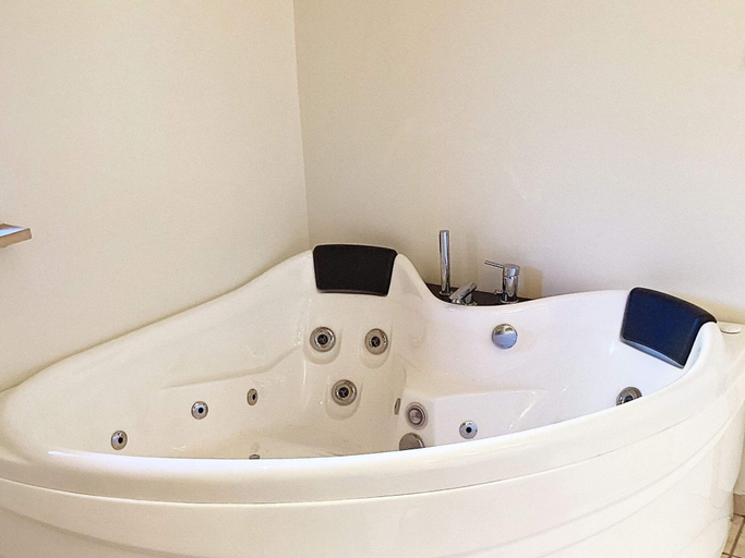 Bathroom, 4 Star Holiday Home in Vaeggerlose, Guldborgsund