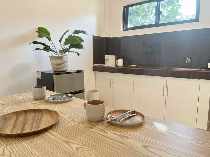 Dining Room 9