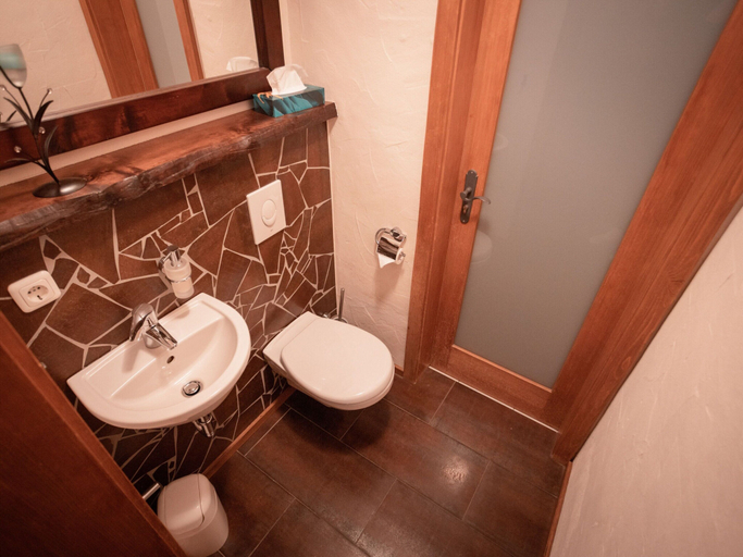 Bathroom 5, Ferienhaus mit Sauna in Viechtach, Regen