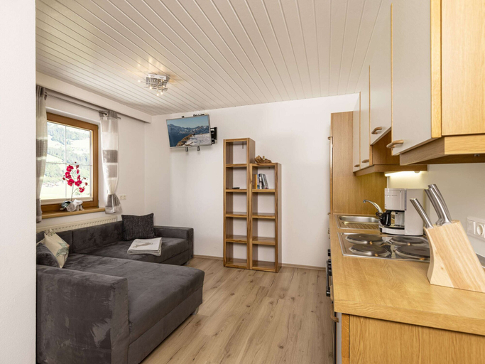 Others 5, Beautiful Apartment in Ramsau With Balcony, Schwaz