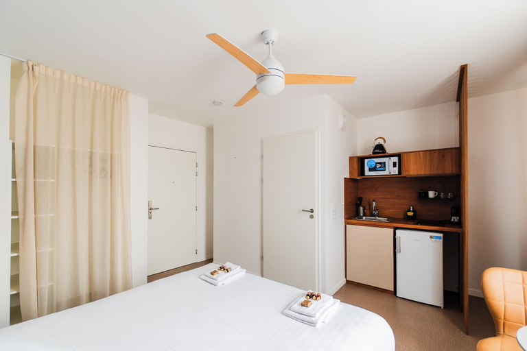 Bedroom 2, Ecla Paris Villejuif, Val-de-Marne